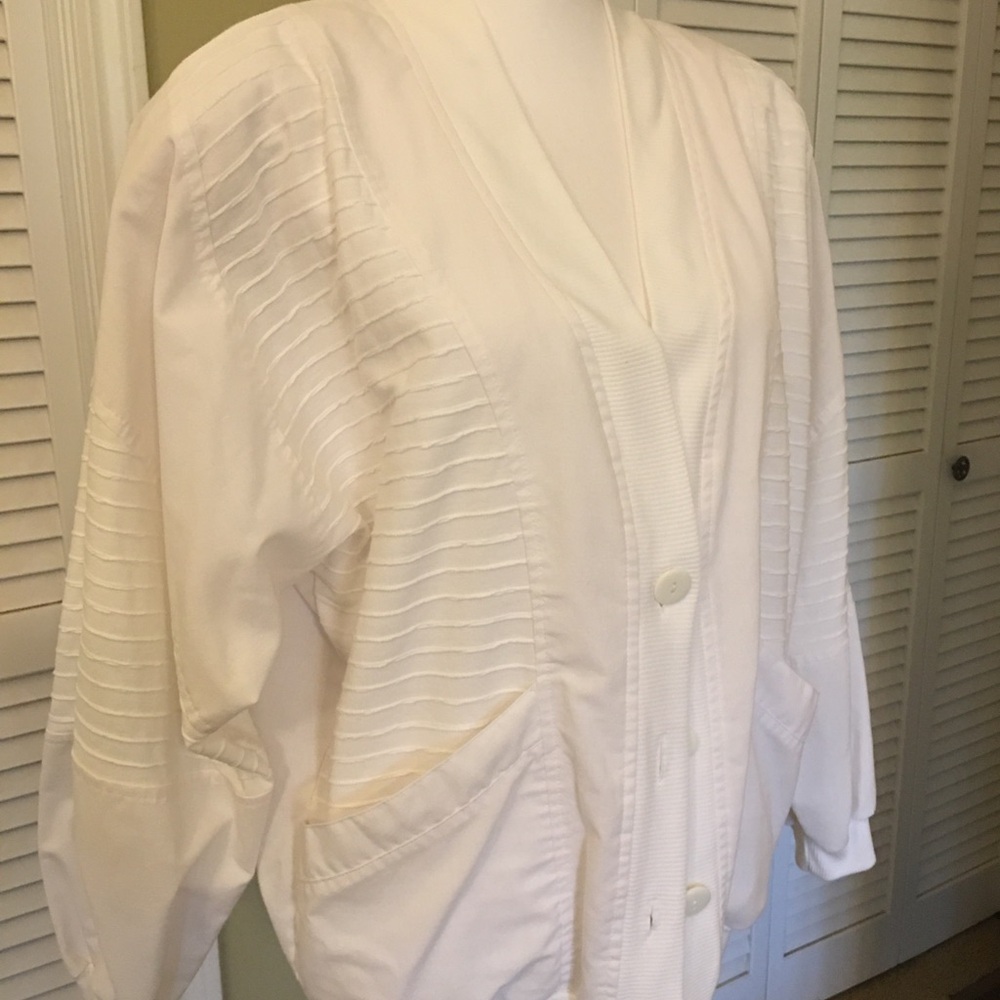 Vintage 80’s Westport Ltd White Woven Cardigan Style Top Size M Shoulder Pads